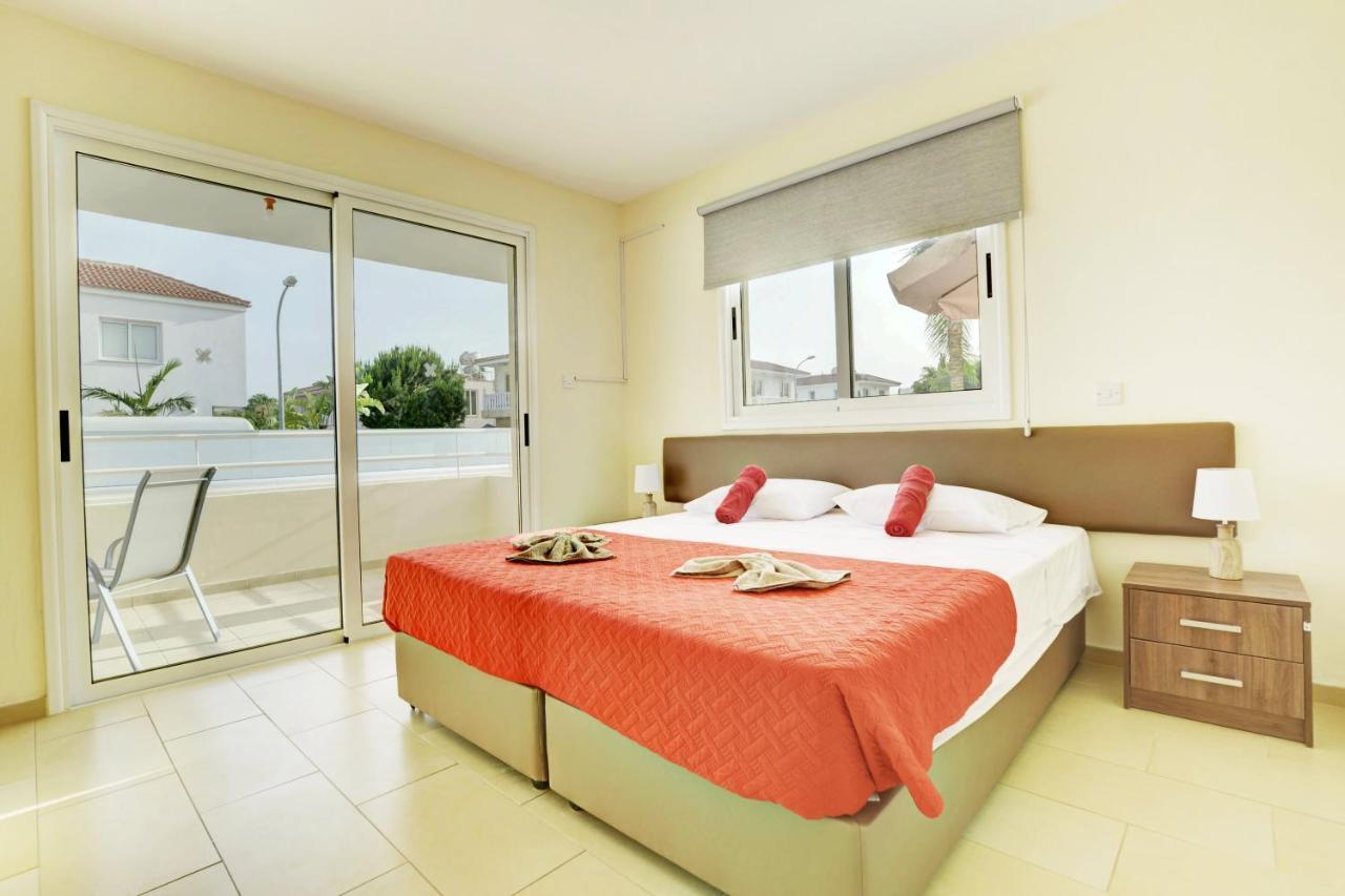 Nissi Martha Apartment ไอยานาปา ภายนอก รูปภาพ