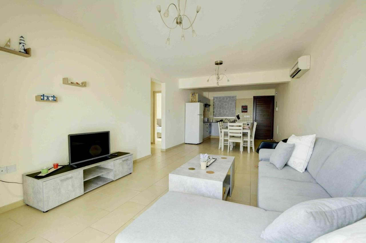 Nissi Martha Apartment ไอยานาปา ภายนอก รูปภาพ