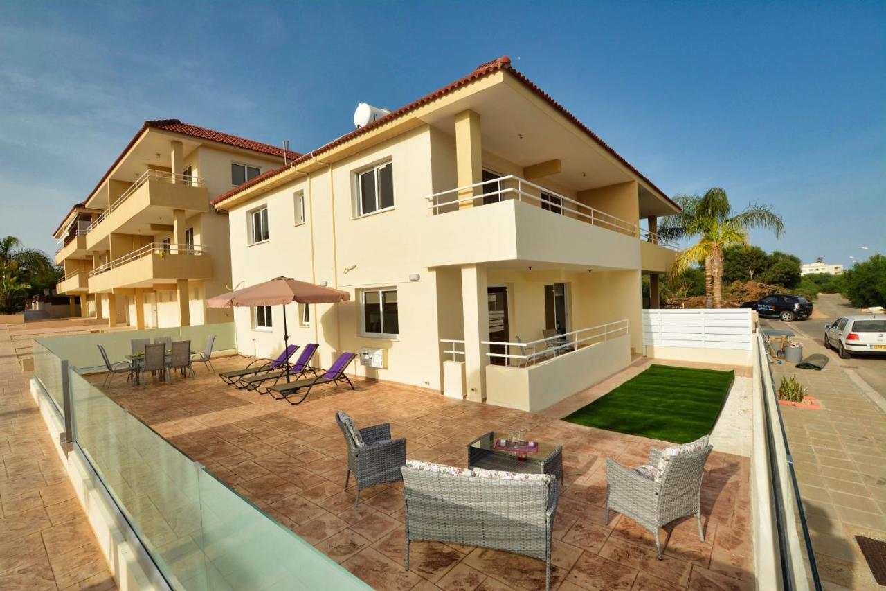 Nissi Martha Apartment ไอยานาปา ภายนอก รูปภาพ